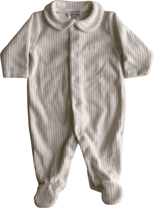 Babygrow creme canelado com gola redonda e molas à frente