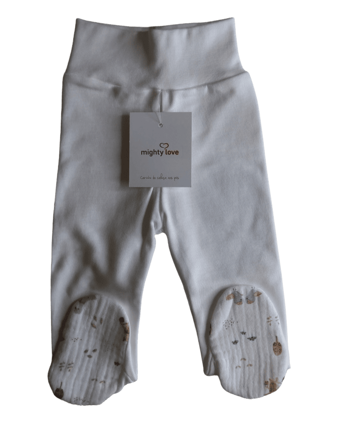Collants creme com pés estampados, vistos de frente